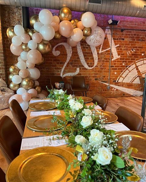 204 North Kitchen and Cocktails