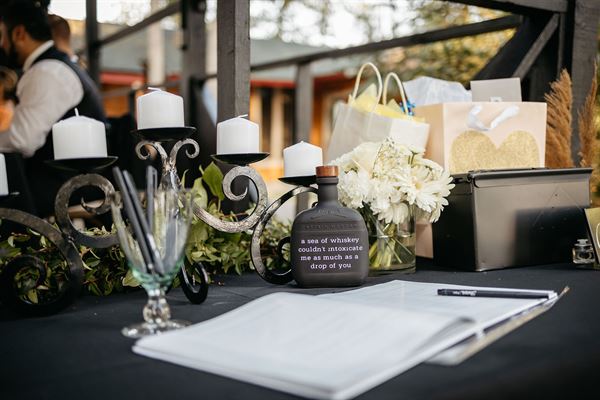 Lakepoint Cottage Resort