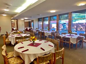 Heather Room and Courtyard