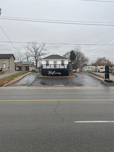 Illustrious Event Hall