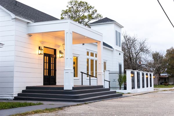 The Summer Estate Venue