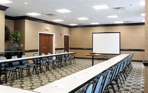 Hampton Inn & Suites Swansboro