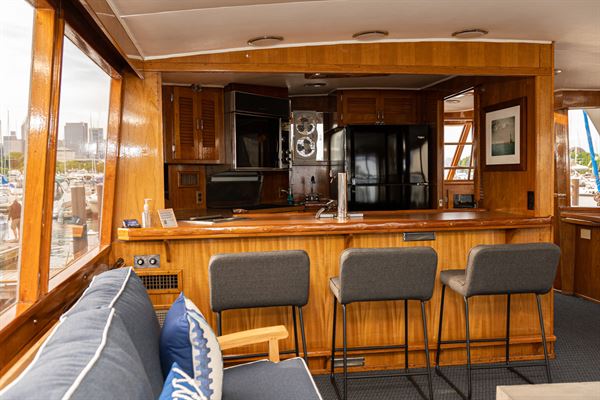 Free Spirit Yacht Cruises