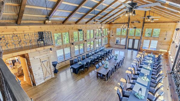 Lydia Mountain Lodge & Log Cabins