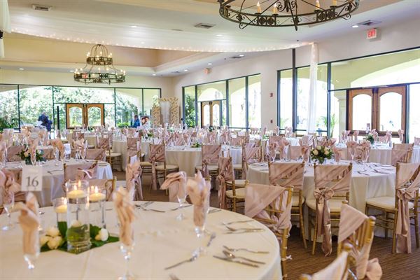 Los Serranos Golf & Country Club