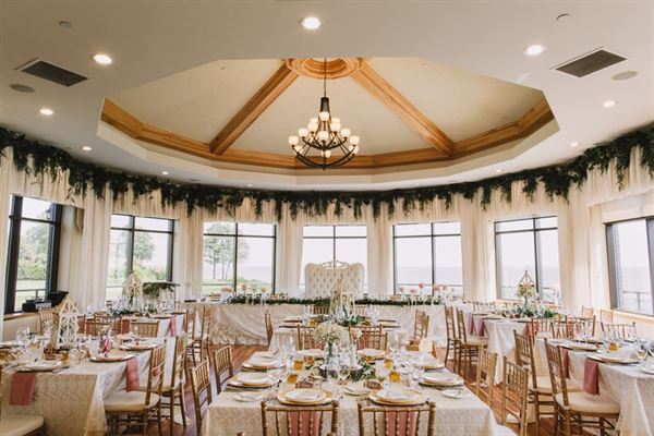 Viewpointe Estate Winery