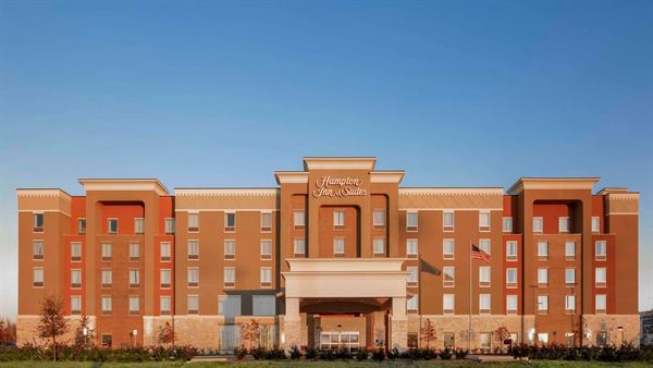 Hampton Inn & Suites Dallas/Frisco North-FieldhouseUSA
