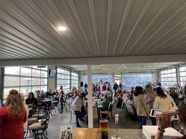 Twin Oaks Vineyard and Winery