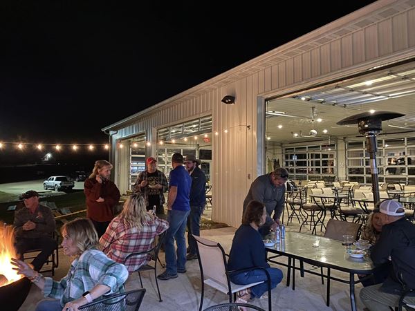 Twin Oaks Vineyard and Winery