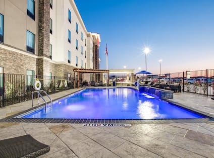 Hampton Inn & Suites Dallas/Ft. Worth Airport South