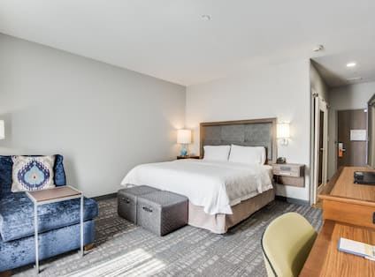 Hampton Inn & Suites Dallas/Ft. Worth Airport South