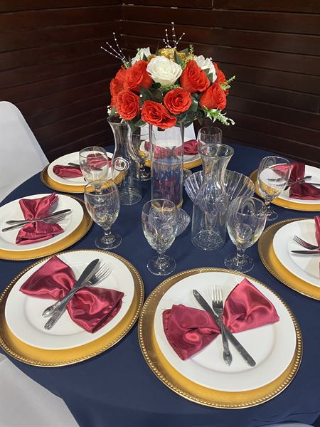 La Hacienda Restaurant & Catering