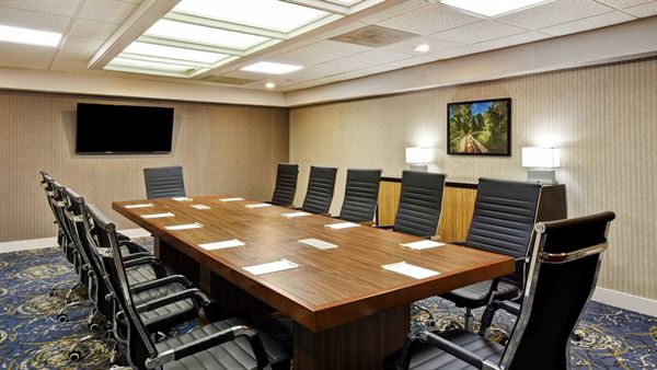 DoubleTree by Hilton Hotel Augusta