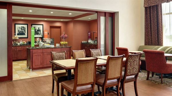 Hampton Inn & Suites Prattville
