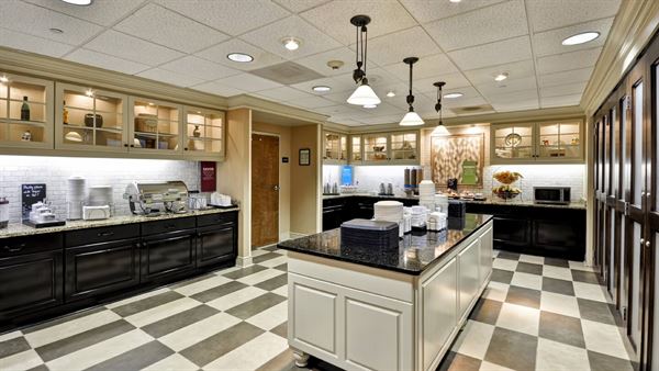 Hampton Inn & Suites Memphis-Shady Grove