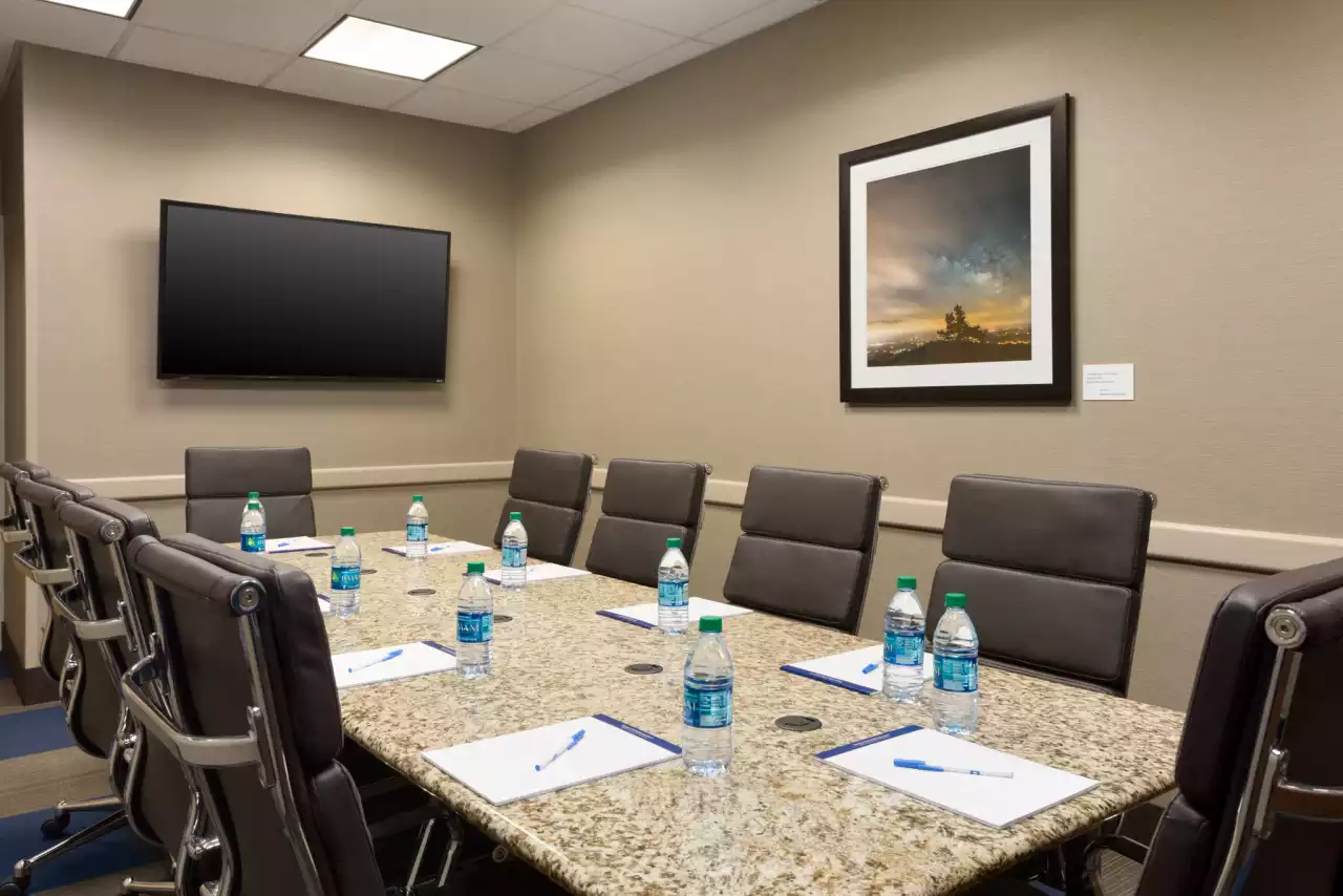 Comfort Inn & Suites Presidential