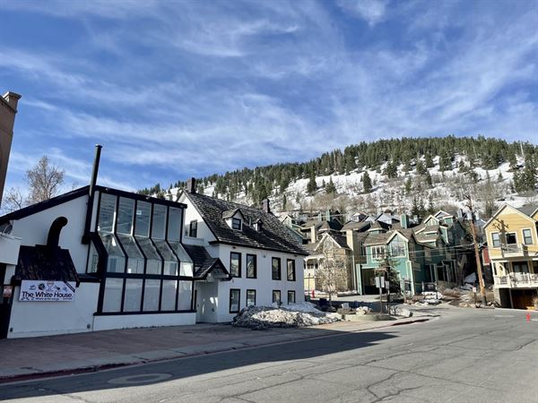 O'Shucks The White House