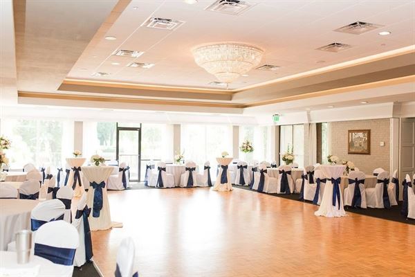 Meadowbrook Country Club