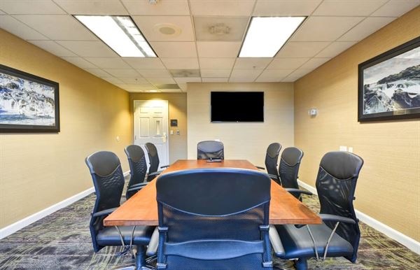 Homewood Suites by Hilton Dulles Int'l Airport