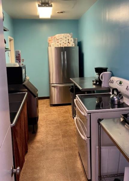 Raintree Swim & Racquet Club