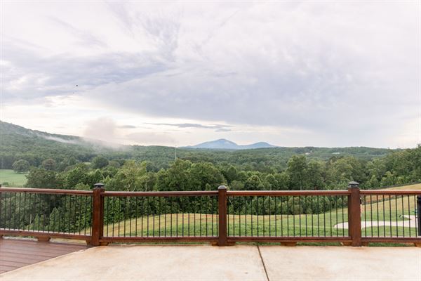 The Cottage Vineyard & Winery