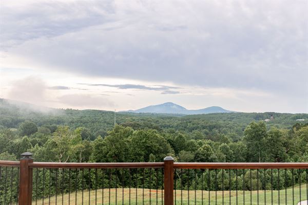 The Cottage Vineyard & Winery