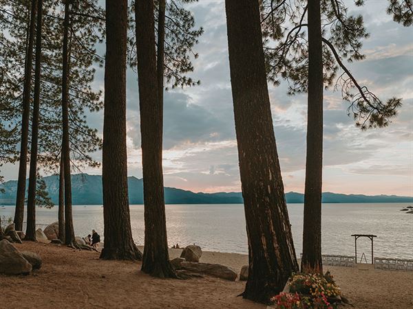 Beach Retreat & Lodge at Tahoe