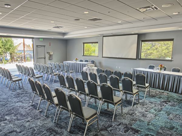 Beach Retreat & Lodge at Tahoe