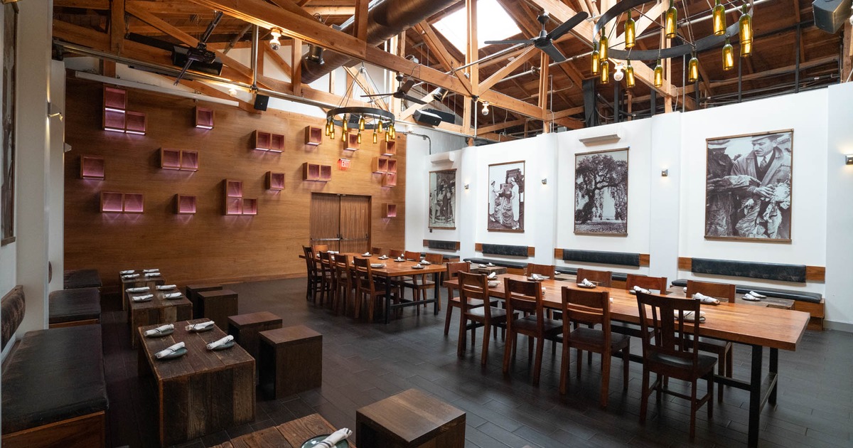 SP2 Communal Bar + Restaurant