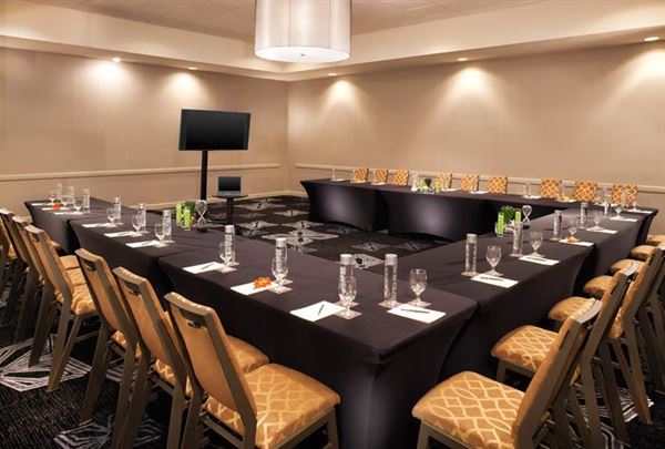 Sheraton Chicago O'Hare Airport Hotel