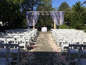 Wilcox Garden & Pergola