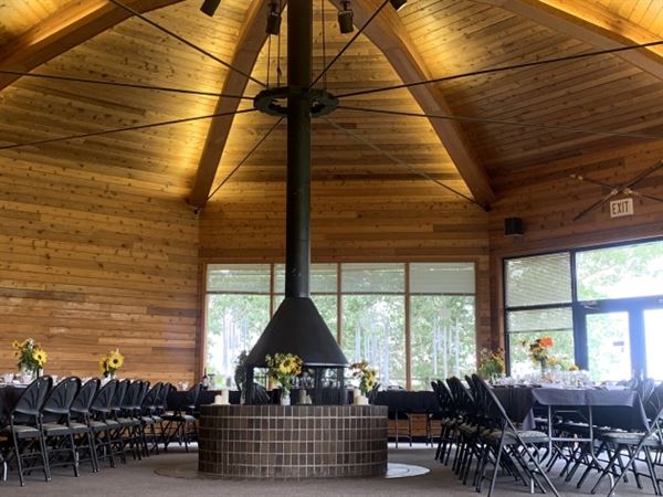 Sunridge Ski Area Chalet