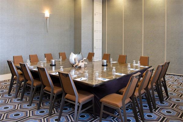 Sheraton Mission Valley San Diego Hotel