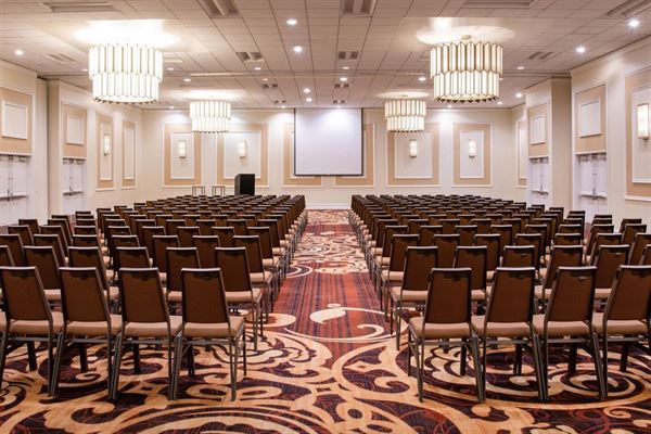 Sheraton Mission Valley San Diego Hotel