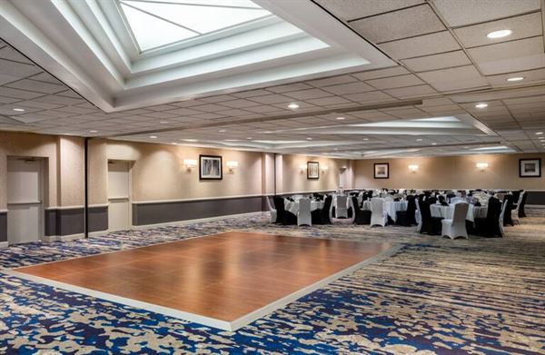 Embassy Suites Hunt Valley