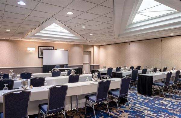 Embassy Suites Hunt Valley