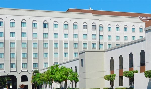 DoubleTree by Hilton Newark/Fremont