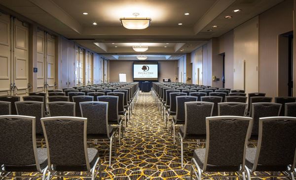 DoubleTree by Hilton Newark/Fremont