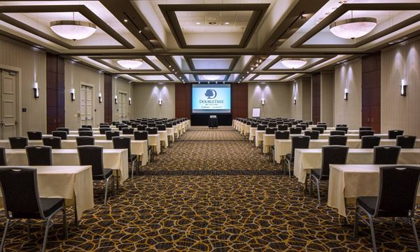 DoubleTree by Hilton Newark/Fremont