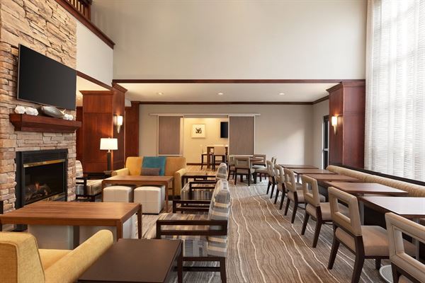 Staybridge Suites Tampa East- Brandon