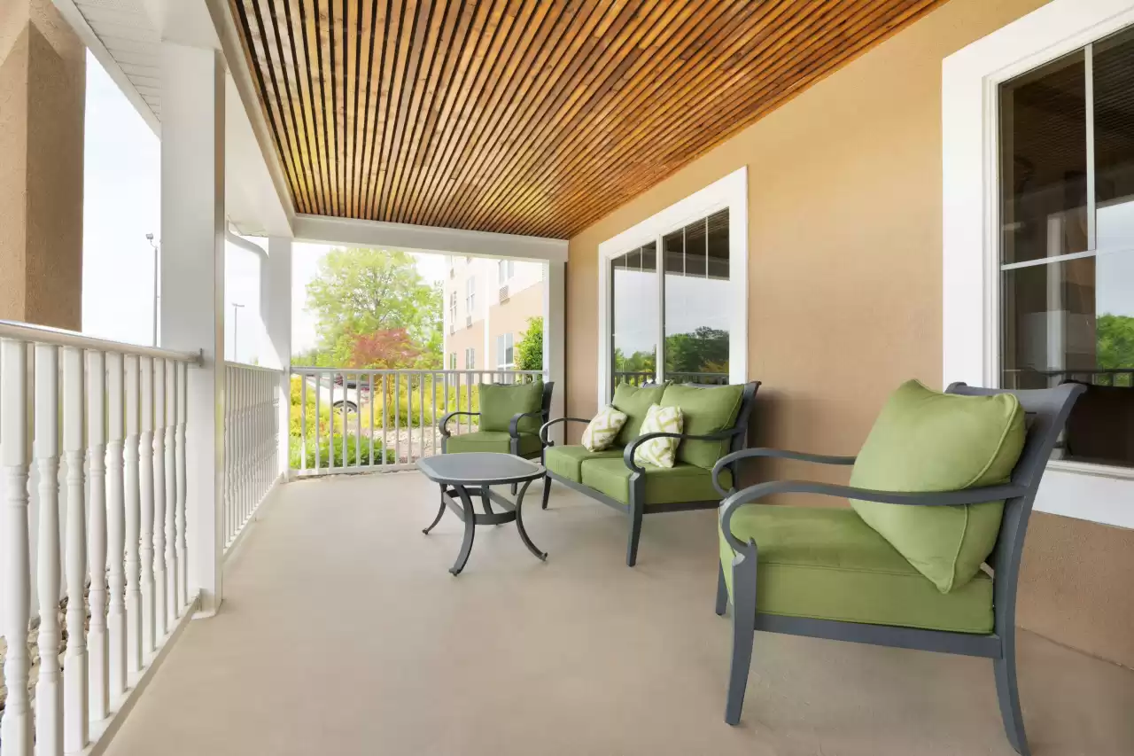 Country Inn & Suites By Carlson, Burlington (Elon), NC