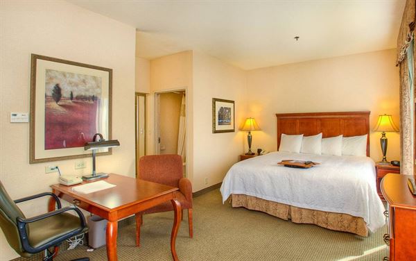 Hampton Inn & Suites Mountain Home