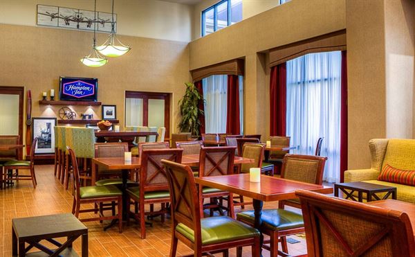 Hampton Inn & Suites Mountain Home