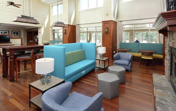 Hampton Inn & Suites Clinton - I-26