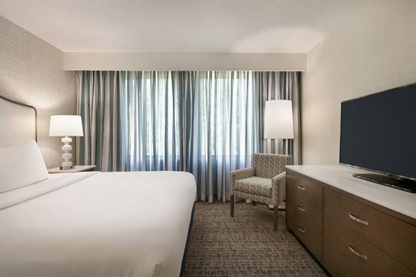 Embassy Suites Philadelphia-Valley Forge