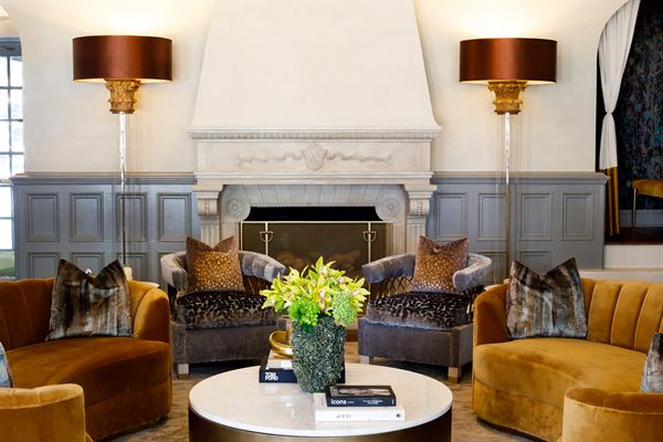 Ambassador Hotel Tulsa and The Chalkboard Restauant