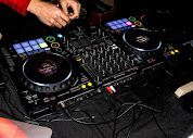 DJ BERASI (DJ SERVICES)