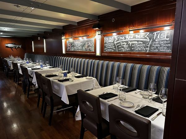 The Oceanaire Seafood Room