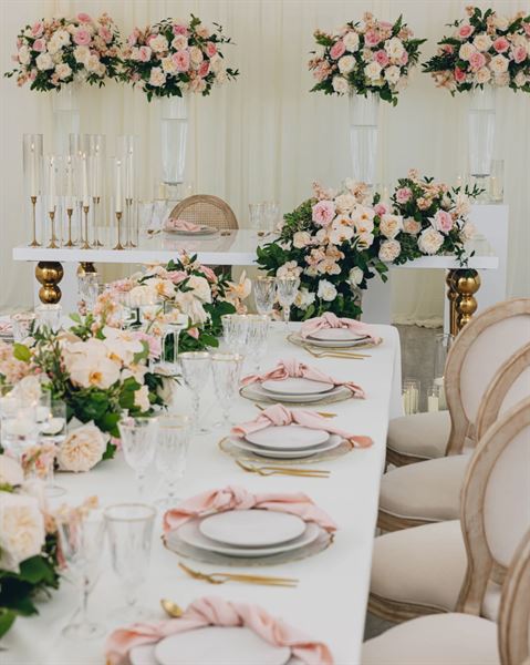 Mirrors Creative Studio