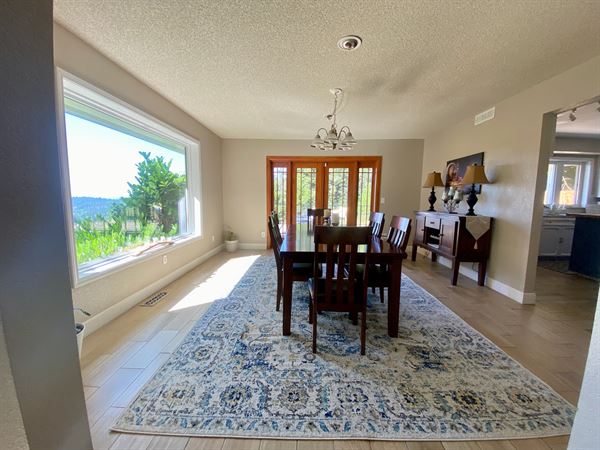 Chateau Lesieutre Guest House